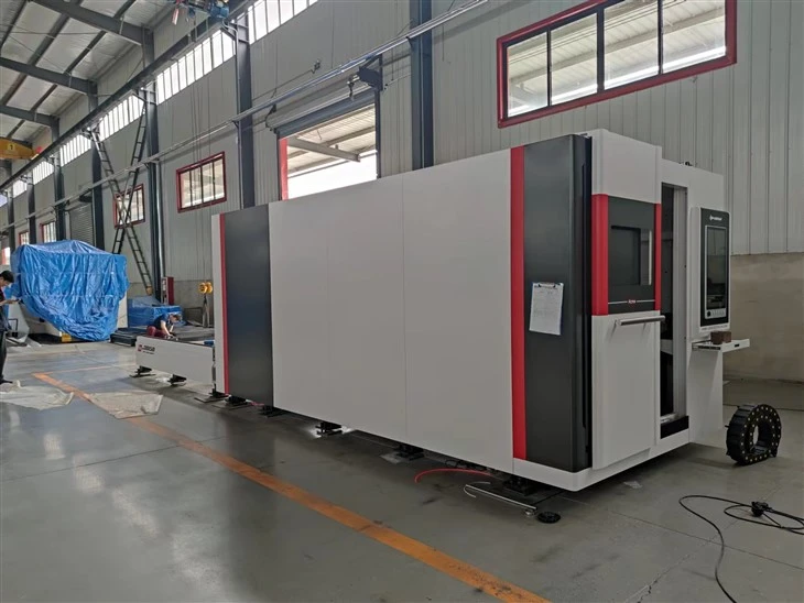 2000W Sheet Laser Cutter
